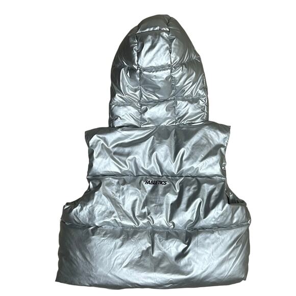 Fabletics Essential‎ Cropped Hooded Puffer Vest Silver Shine Sz M - Picture 5 of 14
